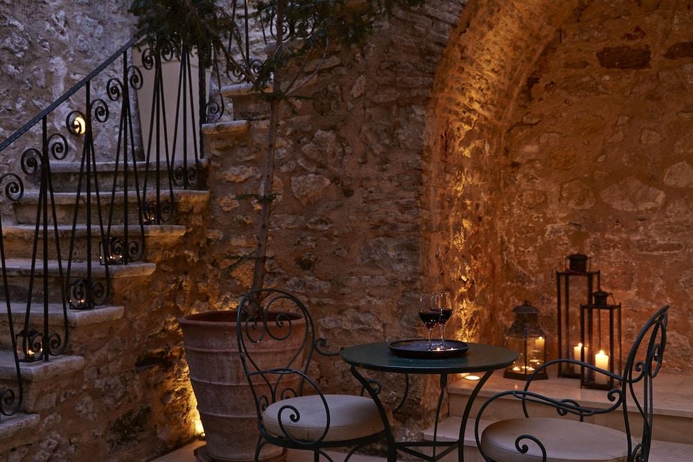 The Captain'S House Boutique Hotel Preveza Buitenkant foto